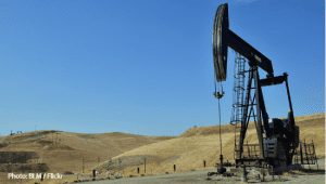 Interior Department Corruption / oil rig on public lands / BLM photo